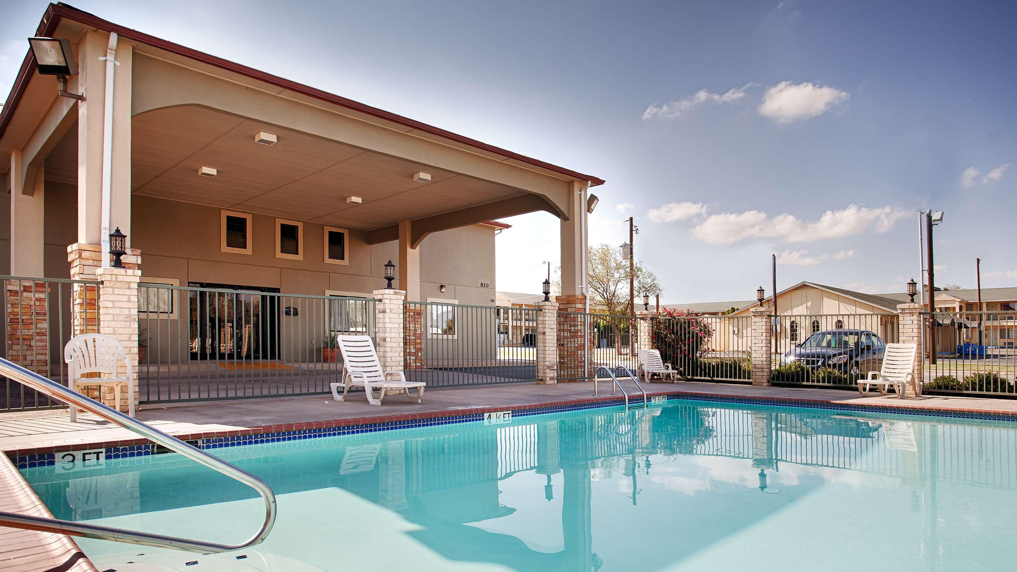 Best Western Snyder Inn Extérieur photo